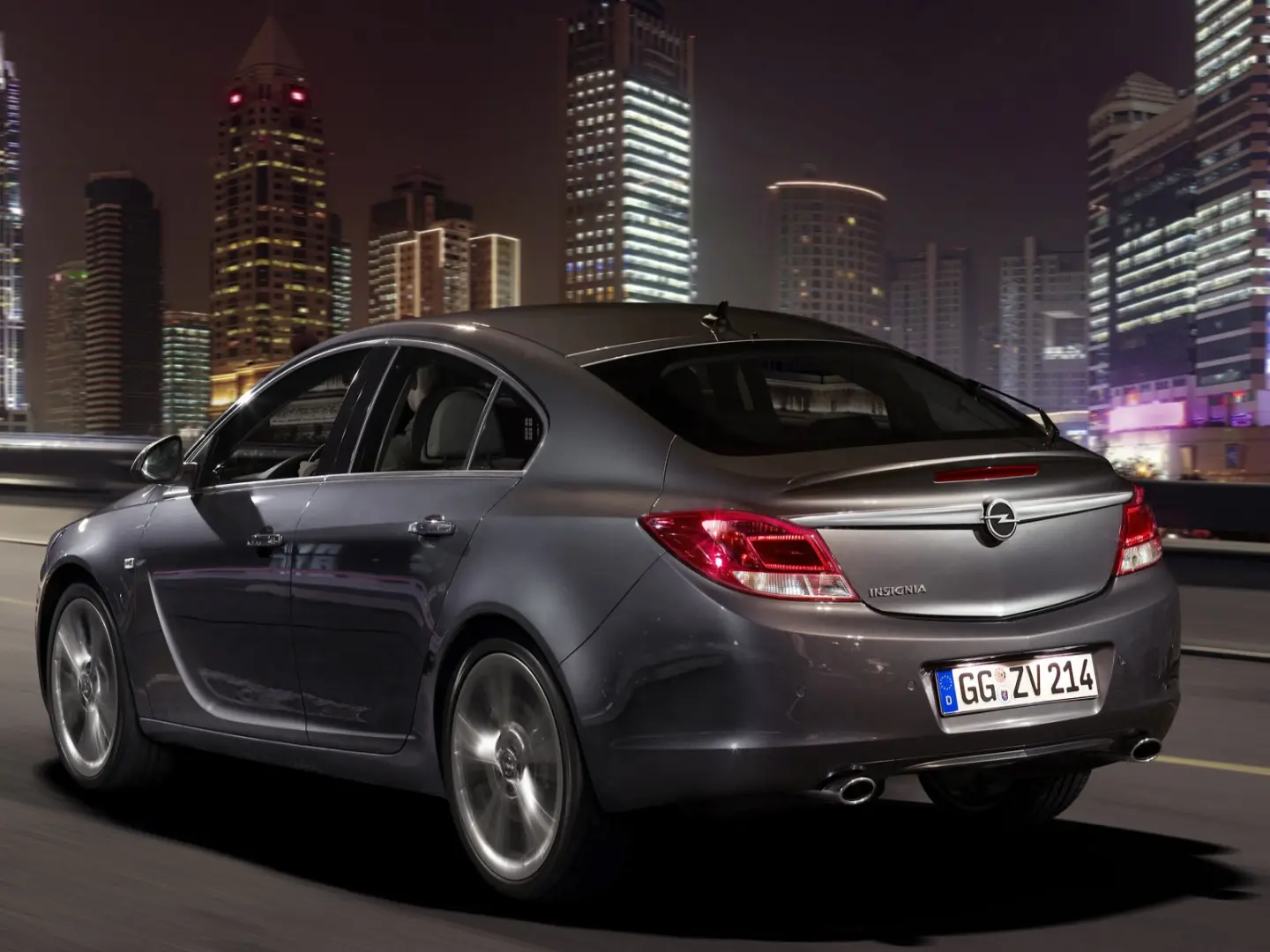 Opel Insignia Insignia 2.8 V6 Cosmo 2