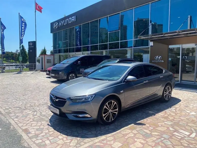 Opel Insignia Insignia Grand Sport 1.6 CDTI EcoTEC Start&Stop Design 4