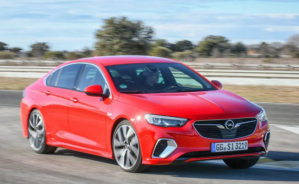Opel Insignia Insignia Grand Sport 2.0 CDTI BiTurbo Start&Stop 4x4 GSI 1
