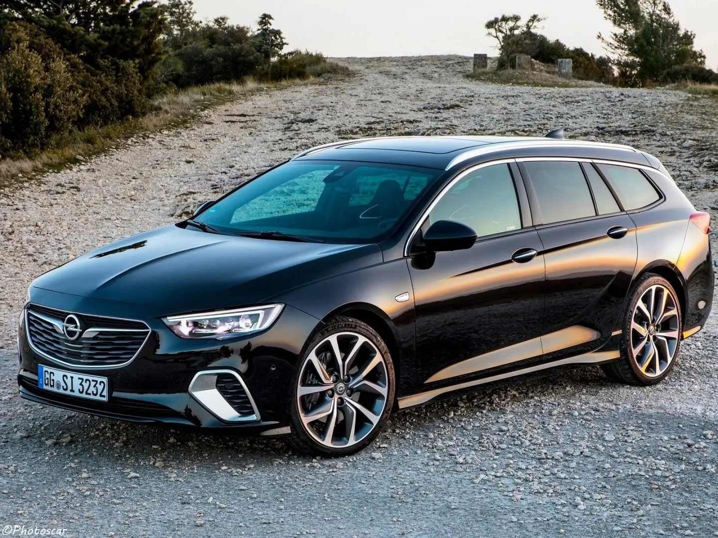 Opel Insignia Insignia Sports Tourer 2.8 V6 AWD Cosmo Active Select 3