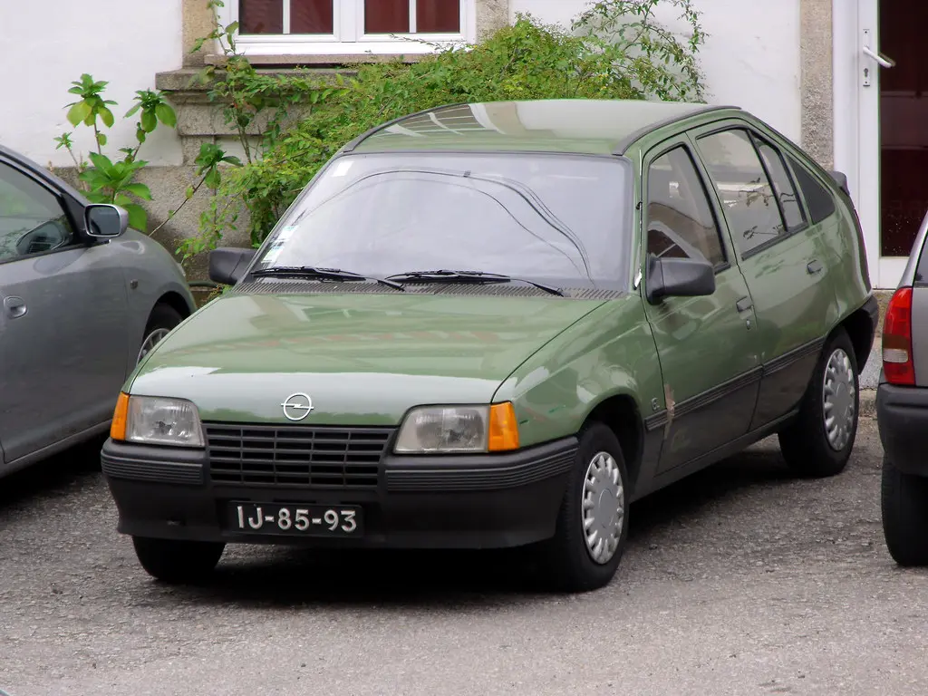 Opel Kadett Kadett 1.3 GL 1