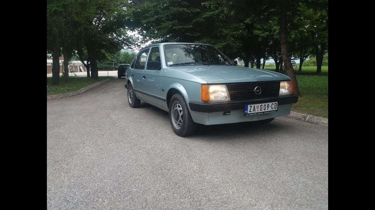 Opel Kadett Kadett 1.3 GLS 6