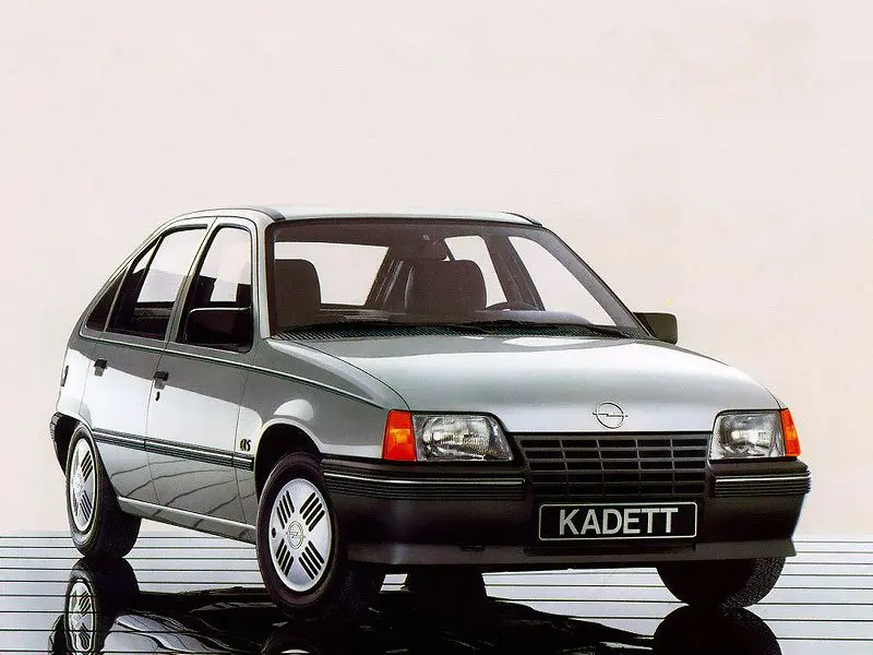 Opel Kadett Kadett 1.3 GLS 6