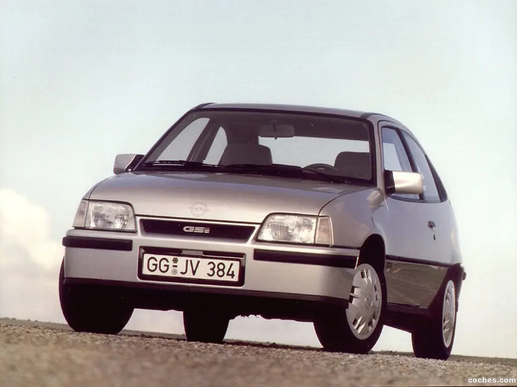Opel Kadett Kadett 1.3 GL 5