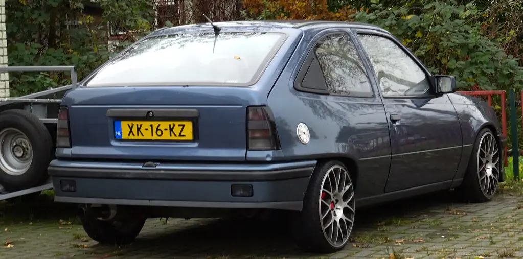 Opel Kadett Kadett 1.6 5