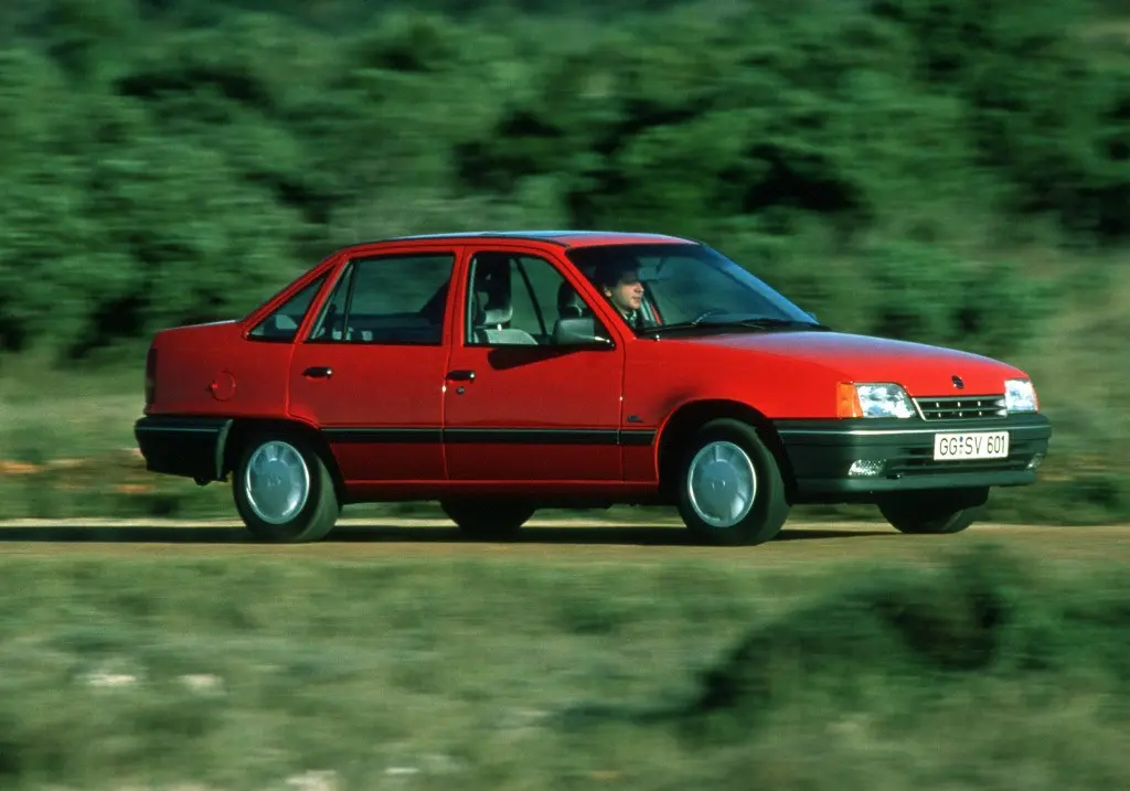 Opel Kadett Kadett 1.6 D GLS 7