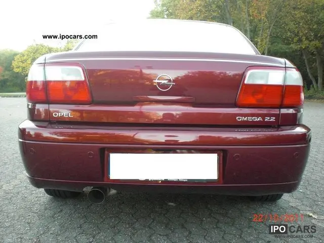 Opel Omega Omega 2.2 16V 4
