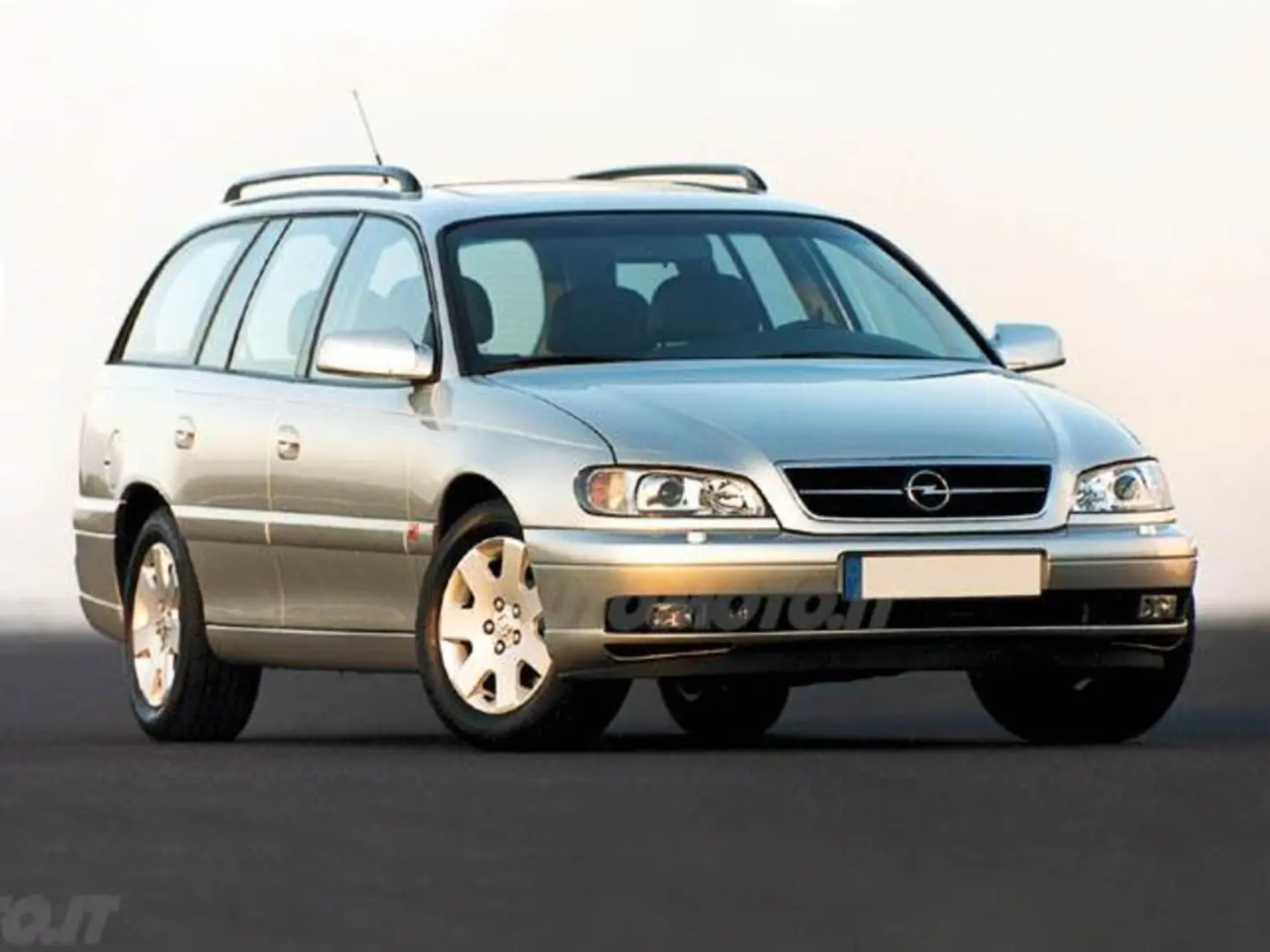 Opel Omega Omega 2.5 CD 5