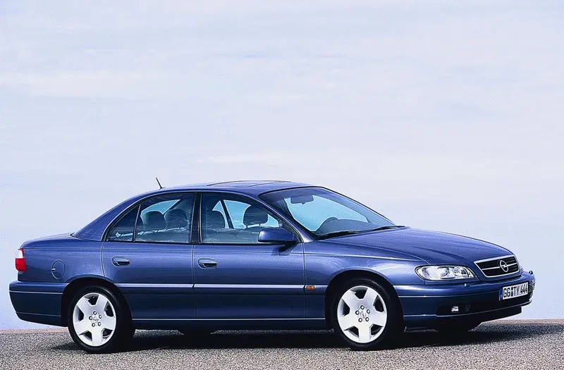 Opel Omega Omega 2.5 TD Elegance 3