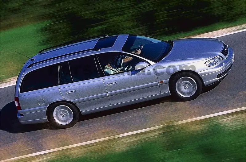 Opel Omega Omega 2.5 V6 Elegance 5