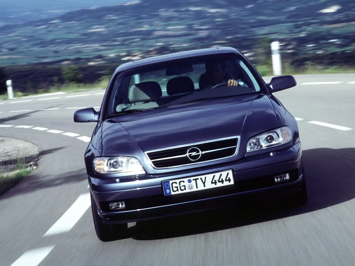 Opel Omega Omega 2.6 GL 5