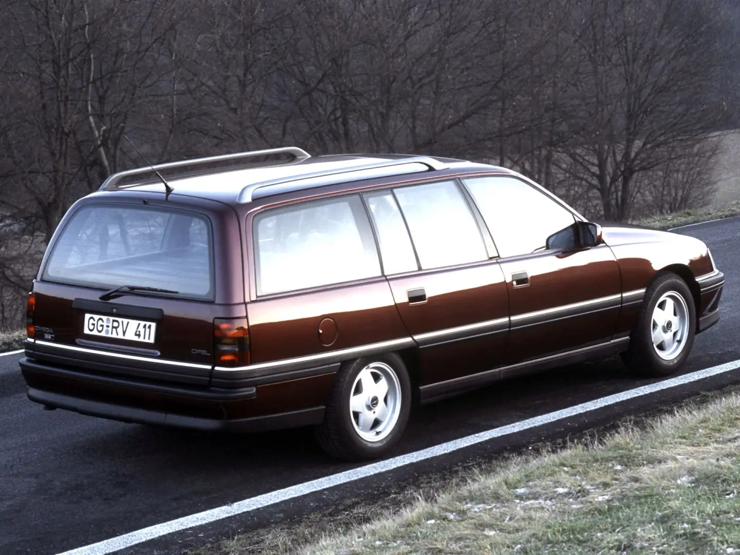 Opel Omega Omega 2.6 GL 6