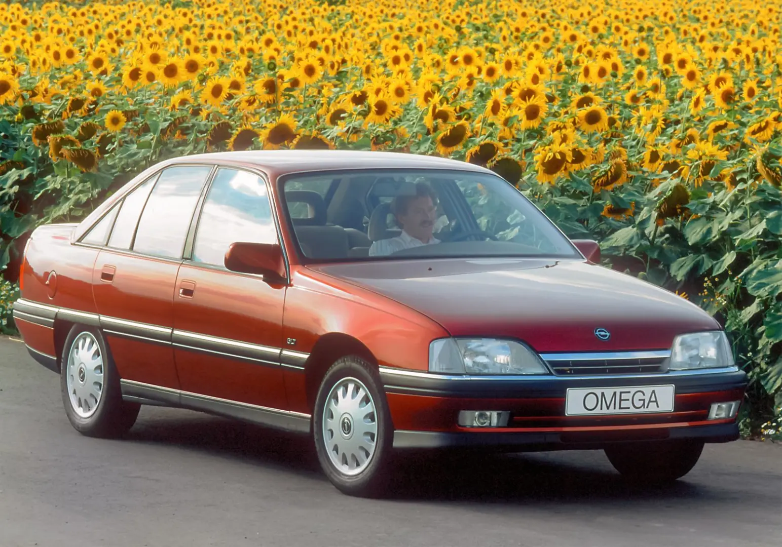 Opel Omega Omega 2.6 GLT 1