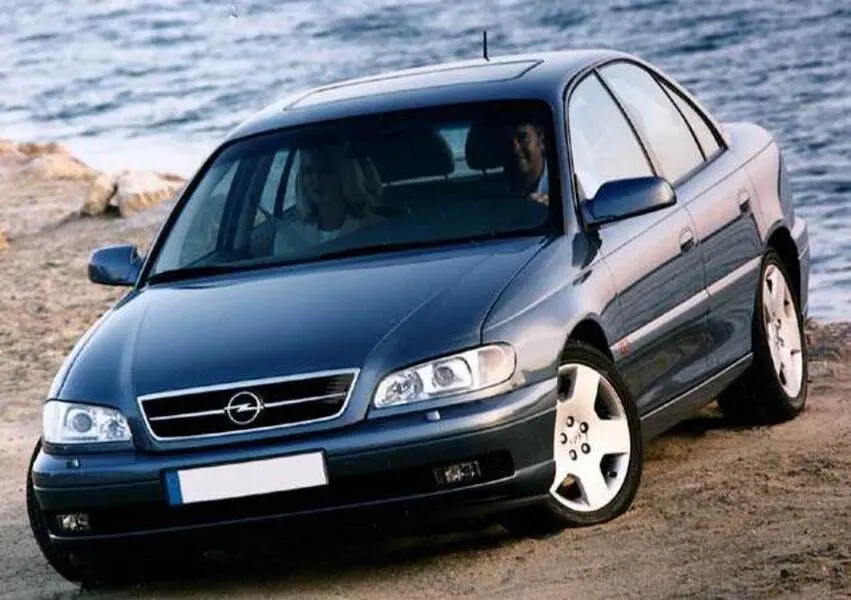 Opel Omega Omega 2.6 V6 Elegance 2