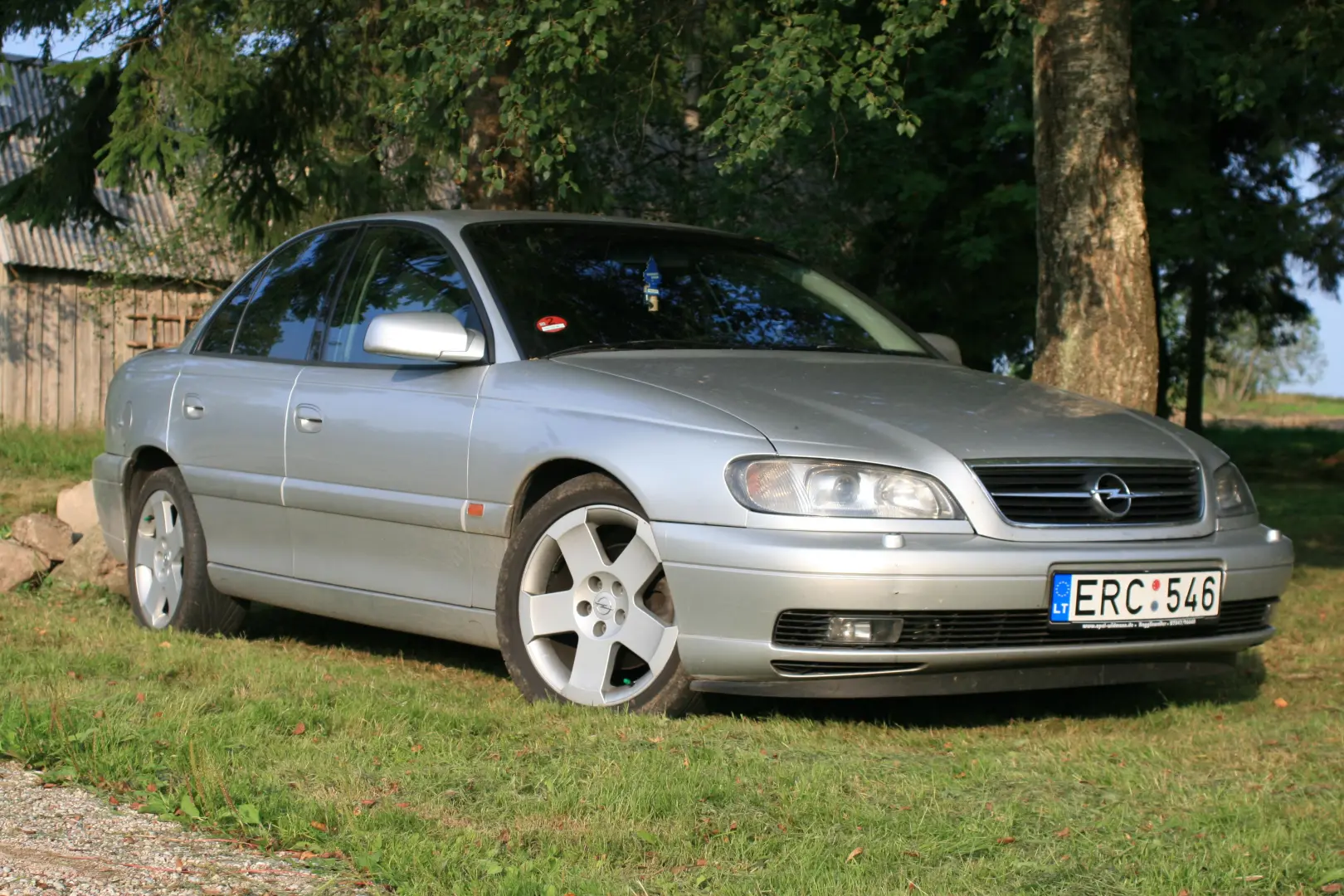 Opel Omega Omega 2.6 V6 Sport 4