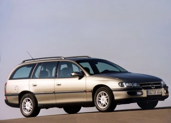 Opel Omega Omega 2.6 V6 Elegance 6