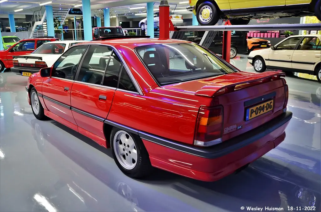 Opel Omega Omega 3.0 24V 6