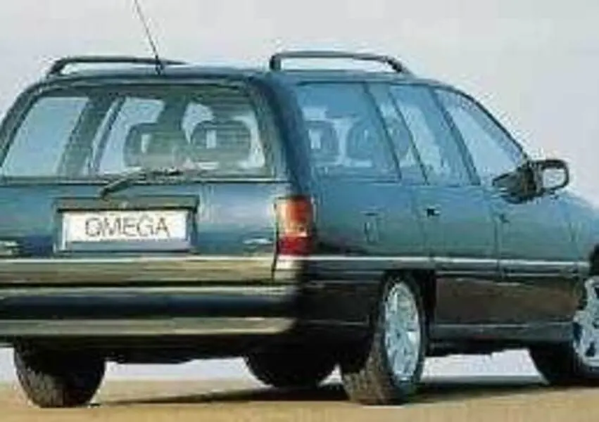 Opel Omega Omega 3.0 24V GL 5
