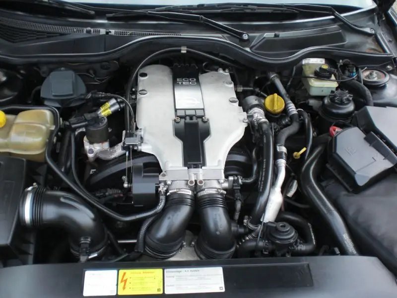 Opel Omega Omega 3.0 V6 Executive 4