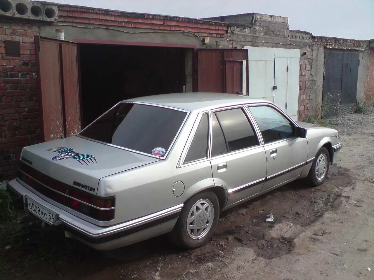 Opel Senator Senator 3.0 24V 7