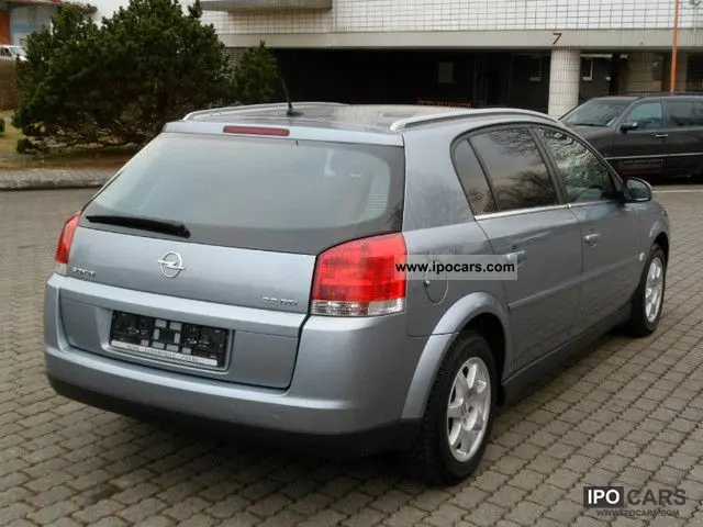 Opel Signum Signum 2.0 DTI Elegance 6