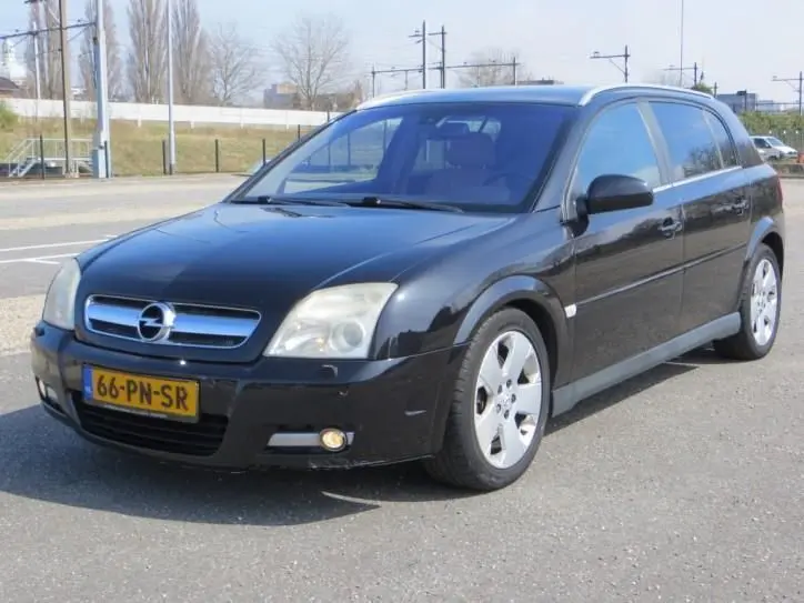 Opel Signum Signum 3.0 CDTI V6 Cosmo 4