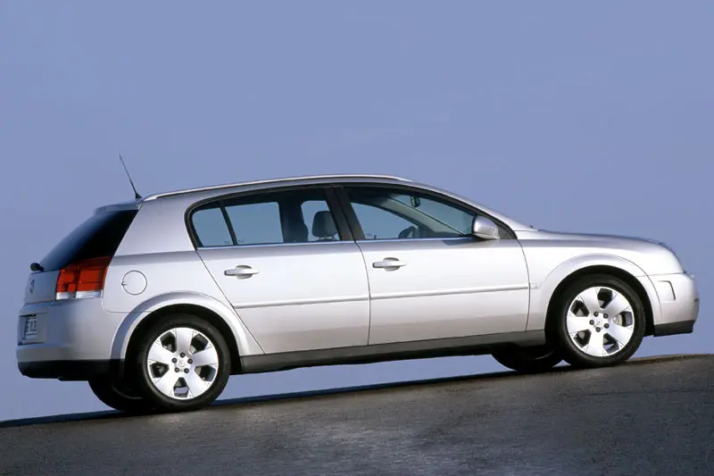 Opel Signum Signum 3.2 V6 Cosmo 2