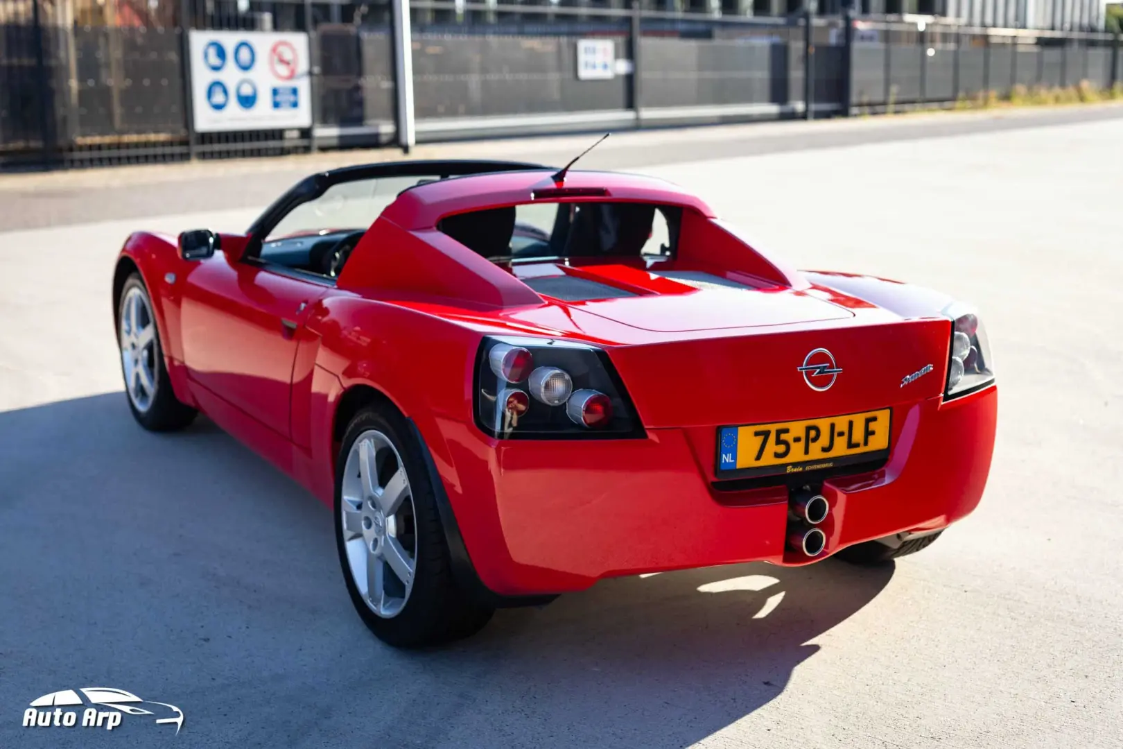 Opel Speedster Speedster 2.2 1