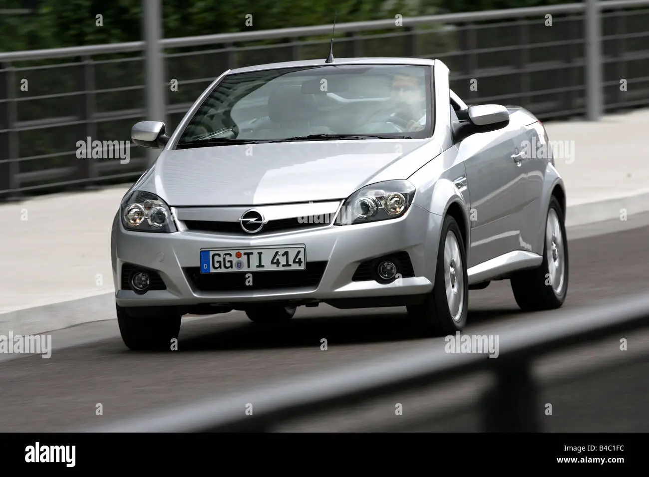 Opel Tigra Tigra 1.8 16V Sport 4