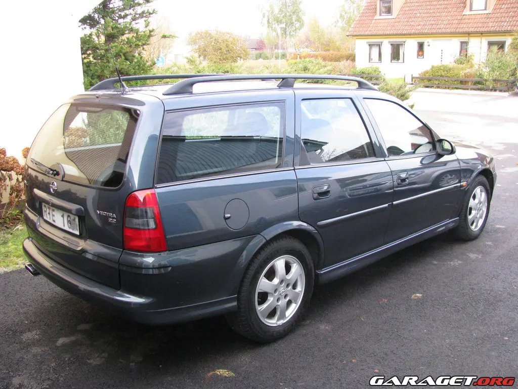 Opel Vectra Vectra 1.6 Elegance 3