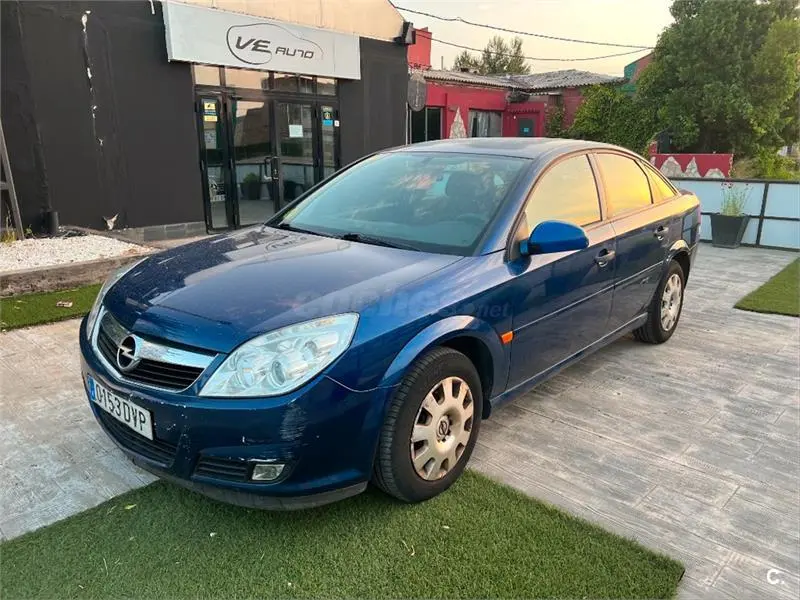 Opel Vectra Vectra 1.6 Elegance 6