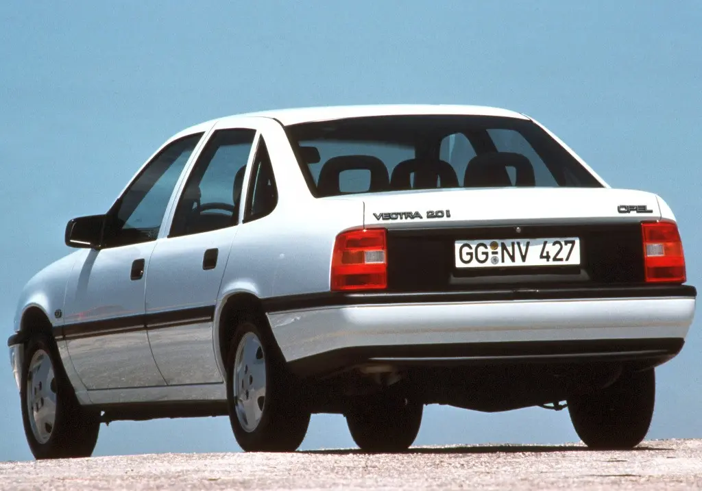Opel Vectra Vectra 1.6 GL 3
