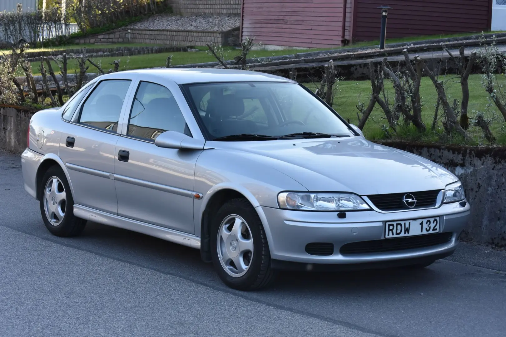 Opel Vectra Vectra 1.8 16V Elegance 6