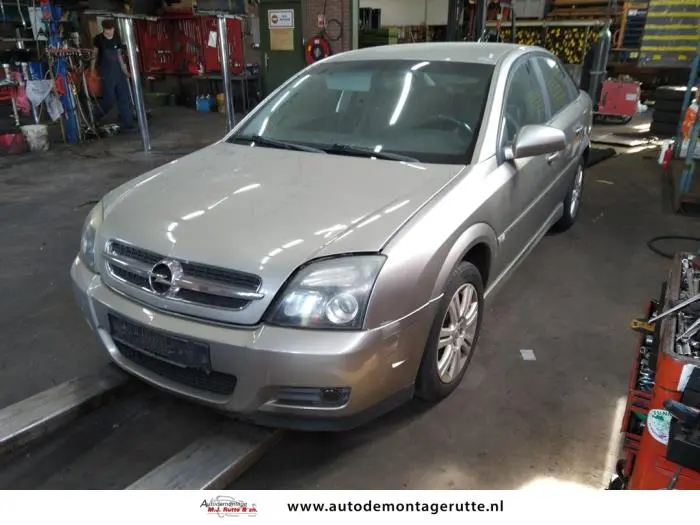 Opel Vectra Vectra 1.8 Elegance CVT 5
