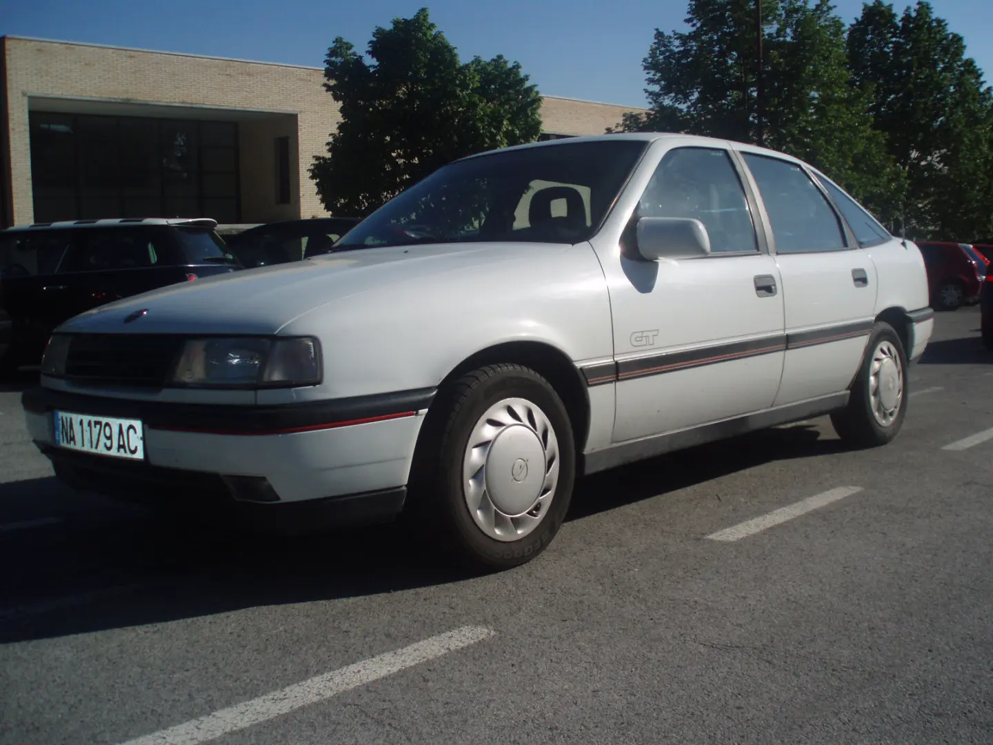 Opel Vectra Vectra 1.8 GL 3