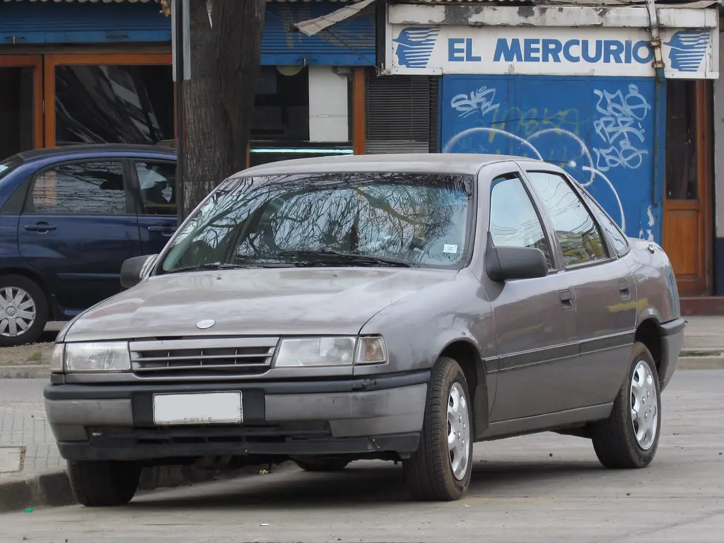 Opel Vectra Vectra 1.8 GL 7
