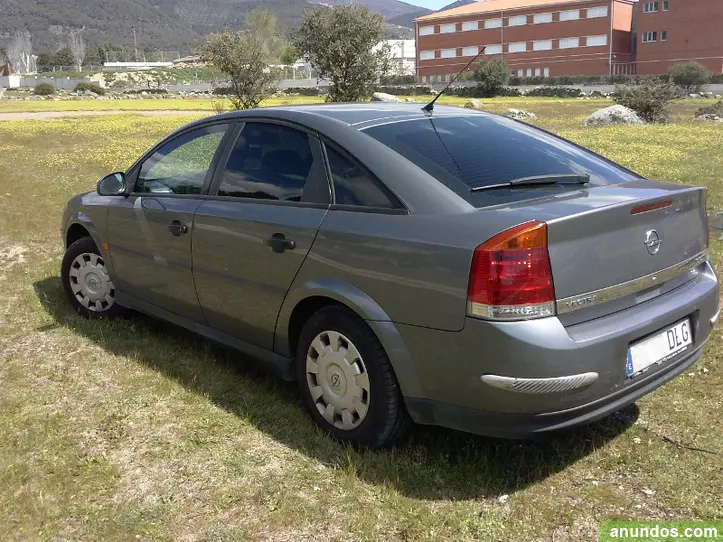 Opel Vectra Vectra 1.9 CDTI Essentia 0
