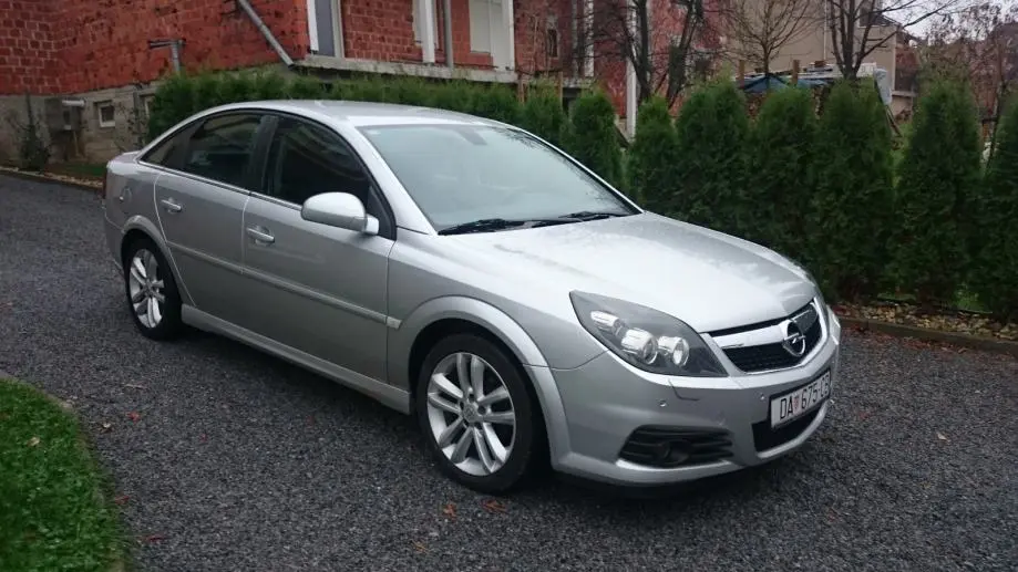 Opel Vectra Vectra 1.9 CDTI GTS Active Select 0