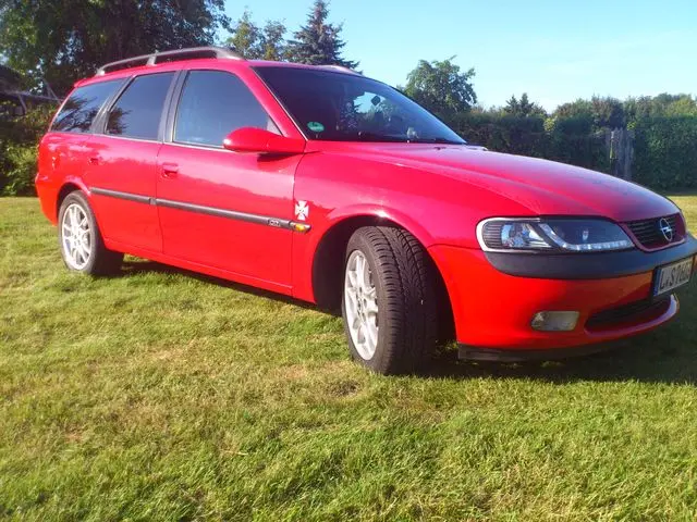 Opel Vectra Vectra 2.0 16V CD 6