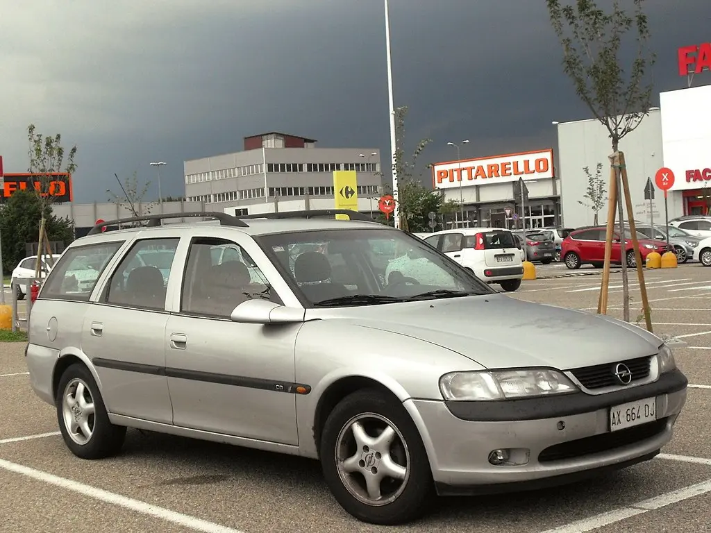 Opel Vectra Vectra 2.0 16V CD 6