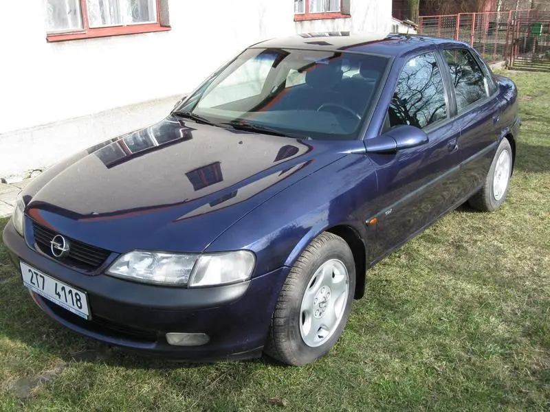 Opel Vectra Vectra 2.0 16V CDX 5