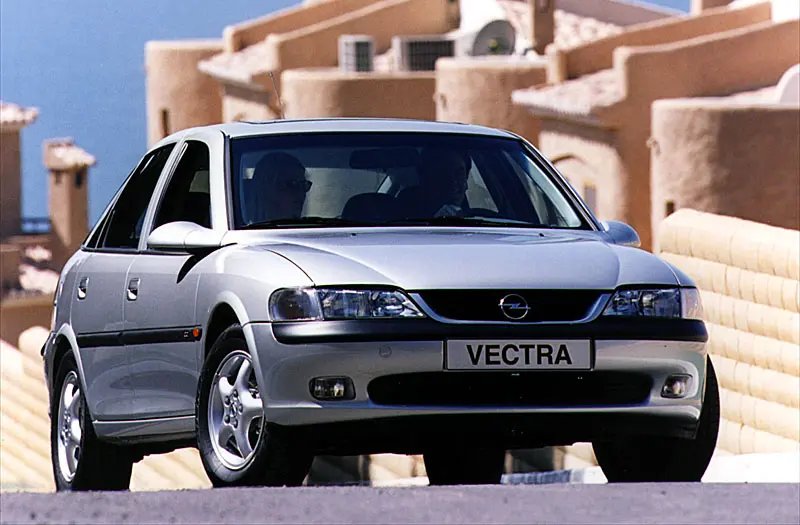 Opel Vectra Vectra 2.0 16V CDX 5