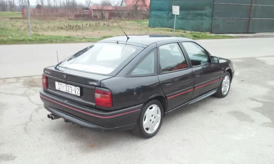 Opel Vectra Vectra 2.0 16V GT 7