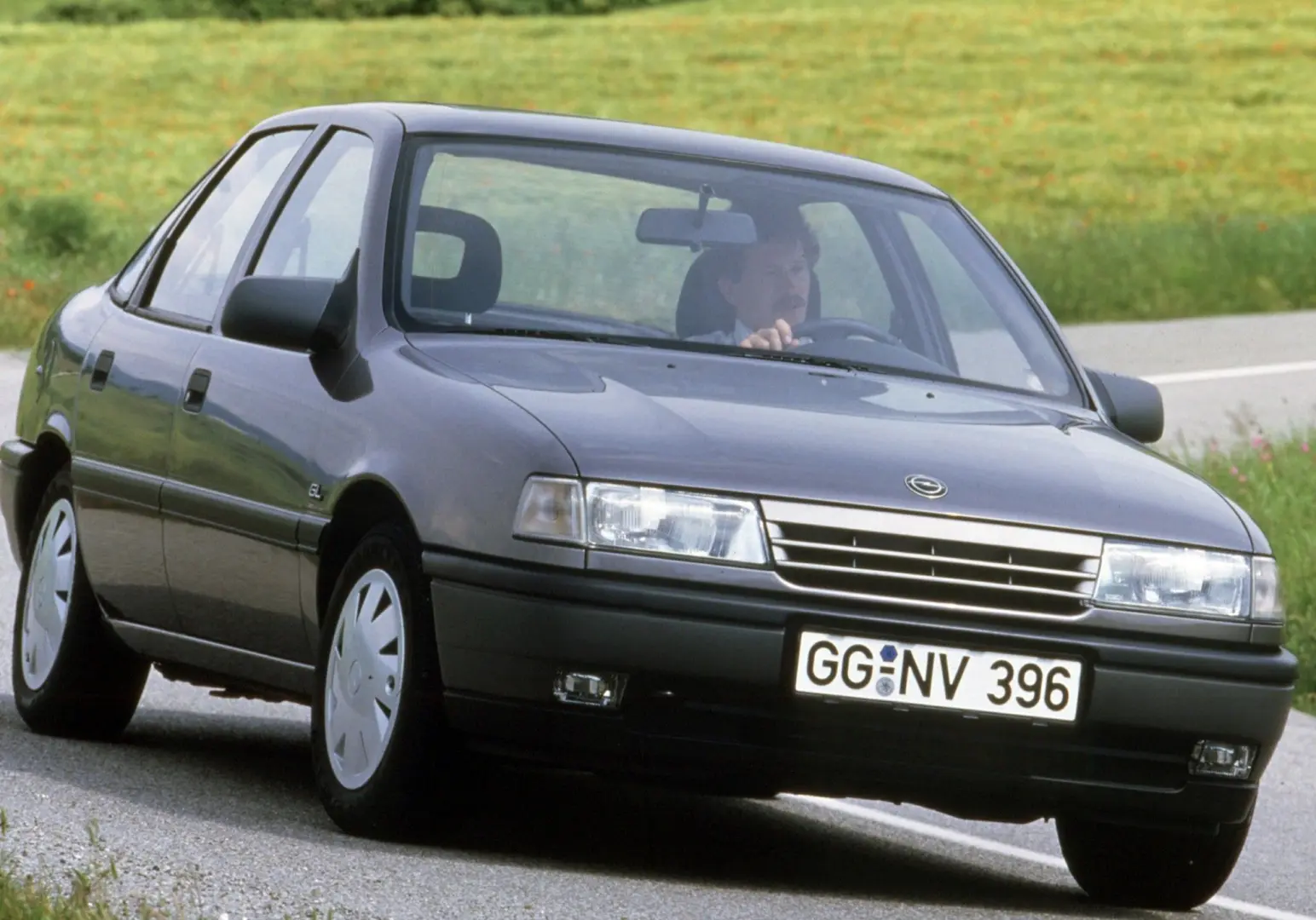 Opel Vectra Vectra 1.6 GL 4
