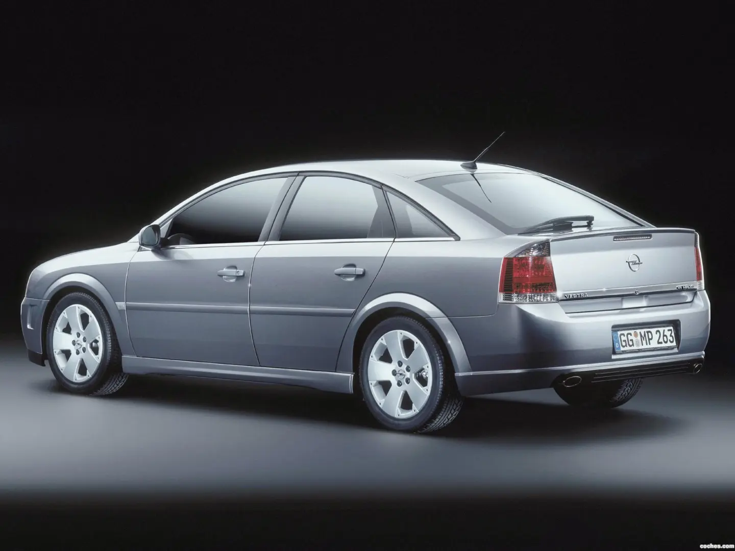 Opel Vectra Vectra 2.0 GTS Elegance 2