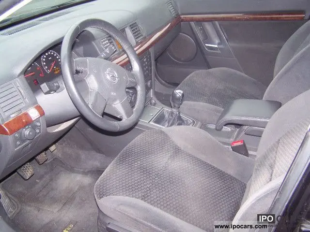 Opel Vectra Vectra 2.2 DTI Comfort 5
