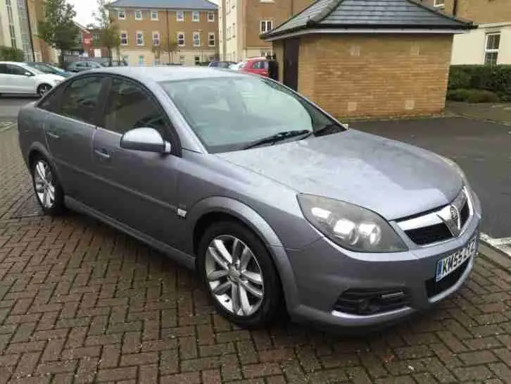 Opel Vectra Vectra 3.0 CDTI V6 Elegance Active Select 2
