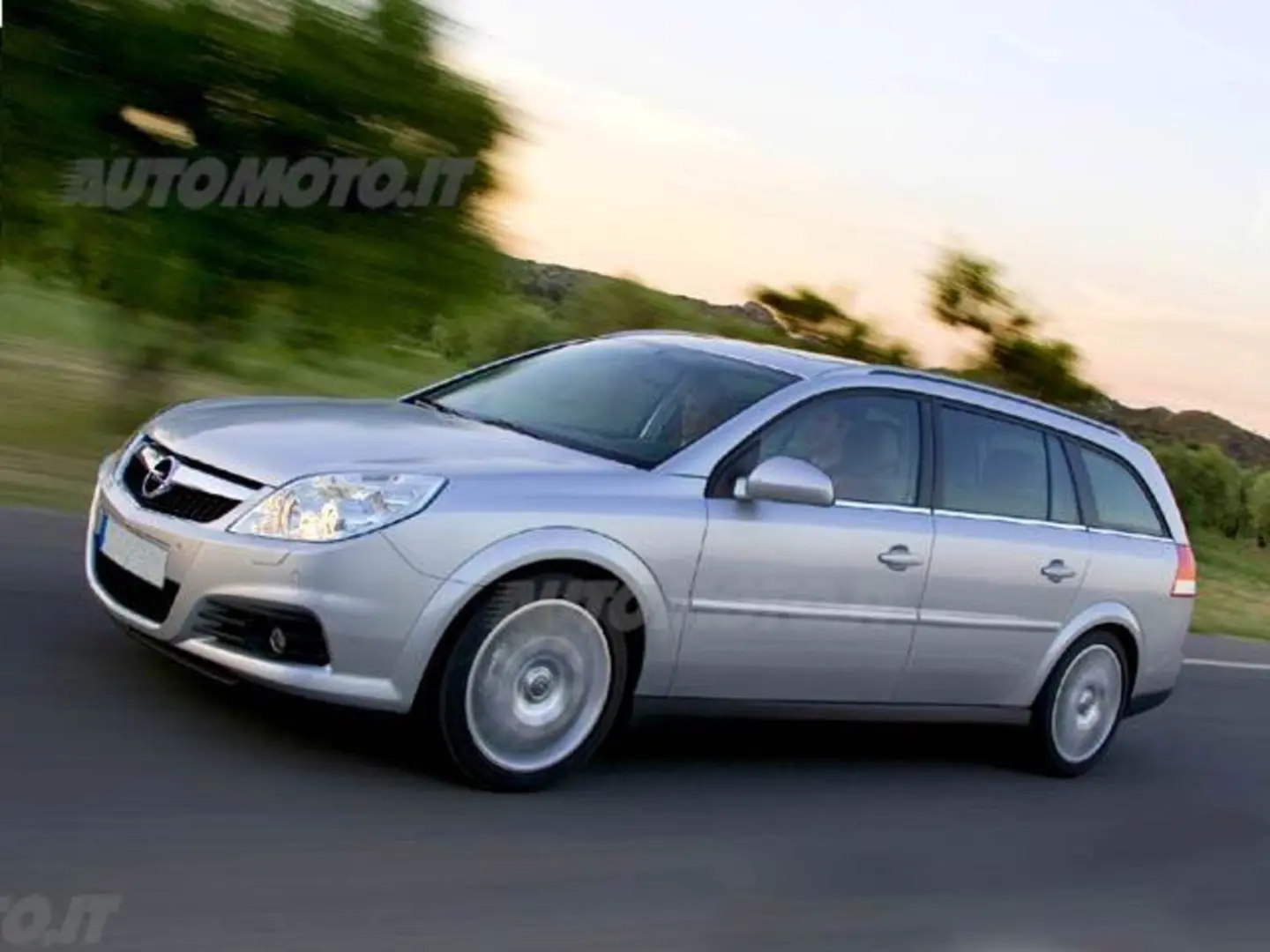 Opel Vectra Vectra 3.2 CDTI V6 Cosmo 1