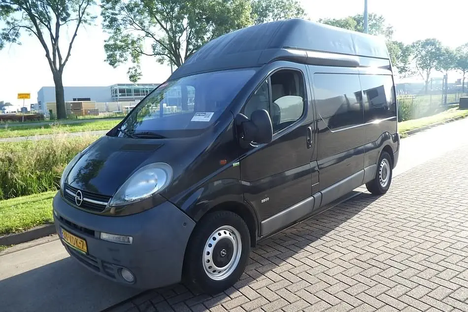 Opel Vivaro Vivaro 1.9 DTI L2H1 6