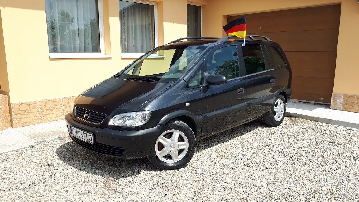 Opel Zafira Zafira 1.6 16V GL 3